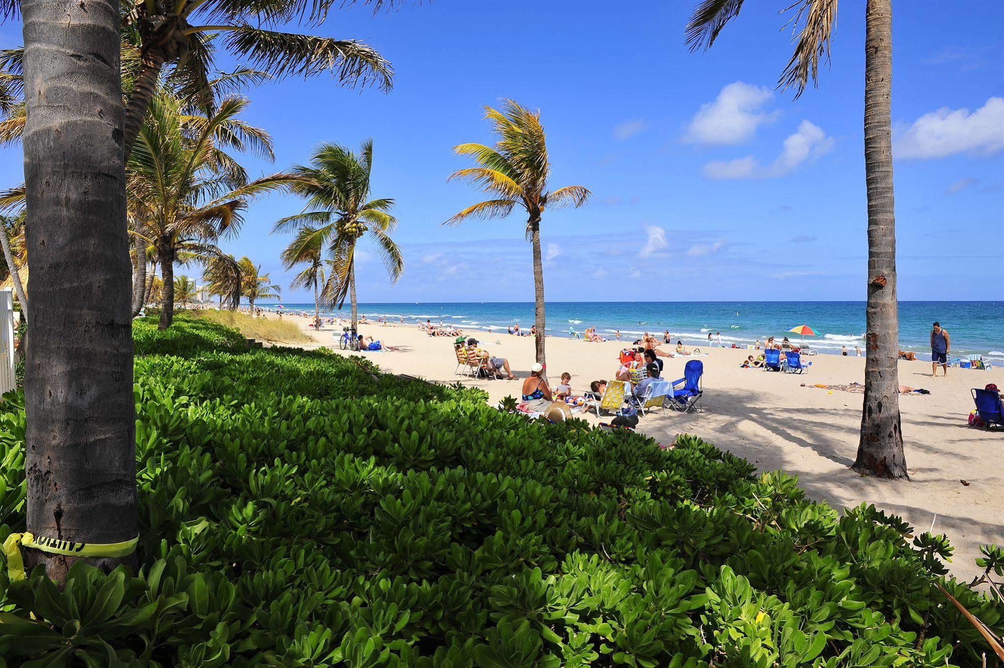 Готель Blue Seas Courtyard Lauderdale-by-the-Sea Екстер'єр фото